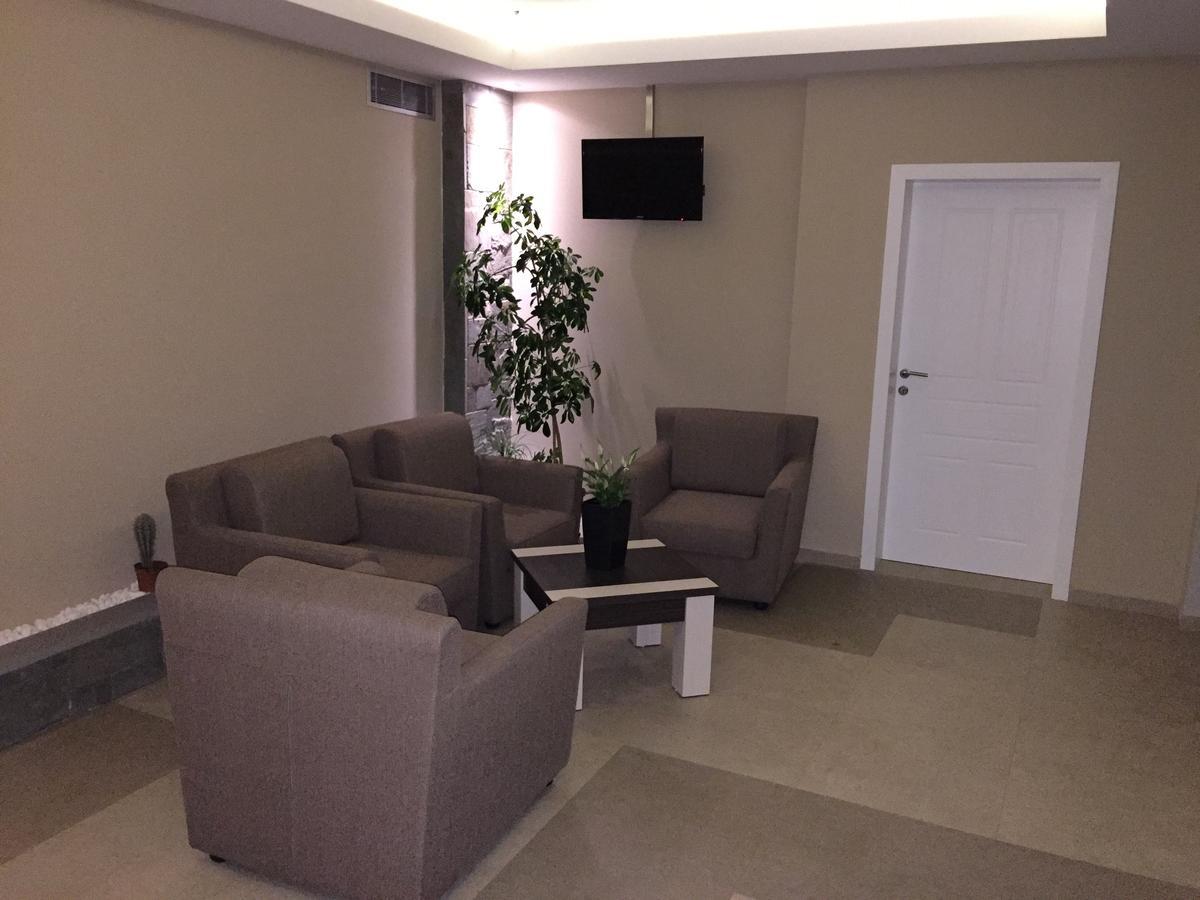 Herges Hotel Durres Luaran gambar