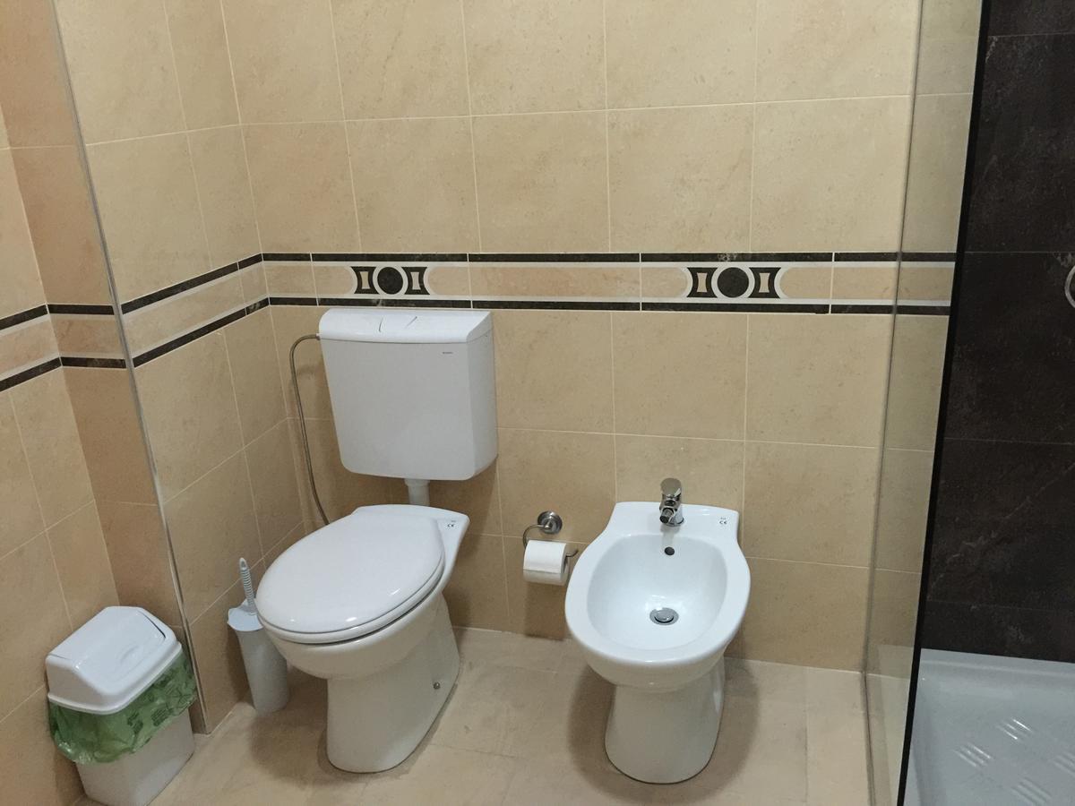 Herges Hotel Durres Luaran gambar