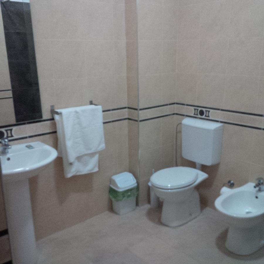 Herges Hotel Durres Luaran gambar