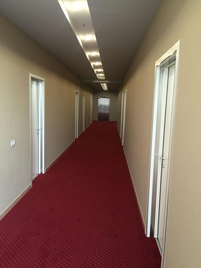 Herges Hotel Durres Luaran gambar