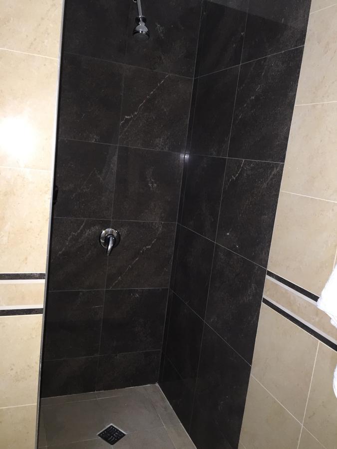 Herges Hotel Durres Luaran gambar