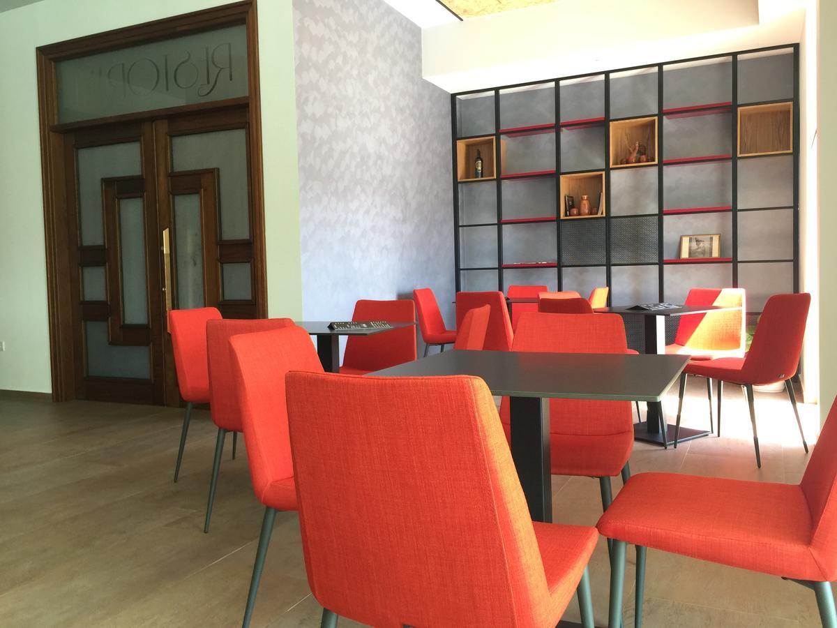 Herges Hotel Durres Luaran gambar