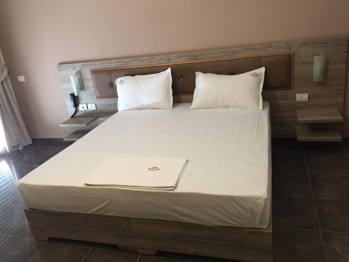 Herges Hotel Durres Bilik gambar