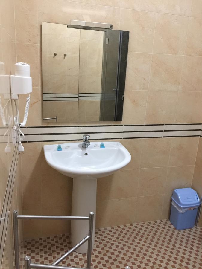 Herges Hotel Durres Luaran gambar