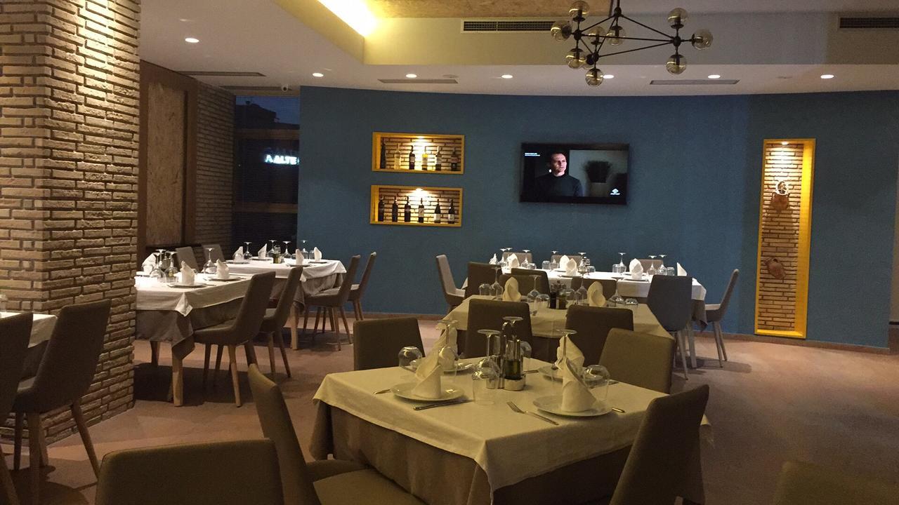 Herges Hotel Durres Luaran gambar